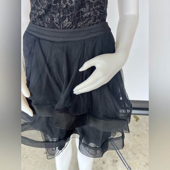 Elegant Glitter Lace Bodysuit & Mesh Tiered Skirt Cocktail or Prom Dress - Picture 5 of 5